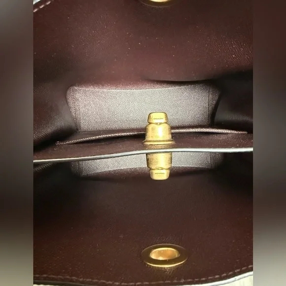 Coach bucket bag - Picture 7 of 14